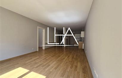 C21'DEN METRO KARŞISI GÖKMAHAL'DE SATILIK KULLANIŞLI 1,5+1 DAİRE