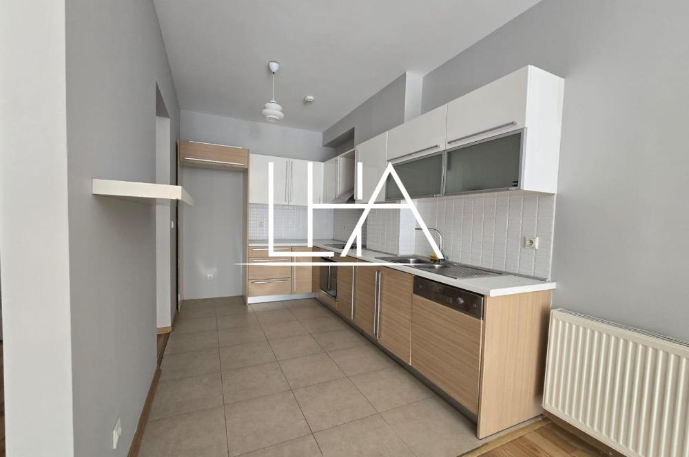 C21'DEN METRO KARŞISI GÖKMAHAL'DE SATILIK KULLANIŞLI 1,5+1 DAİRE