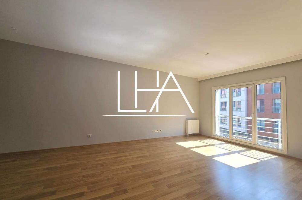 C21'DEN METRO KARŞISI GÖKMAHAL'DE SATILIK KULLANIŞLI 1,5+1 DAİRE