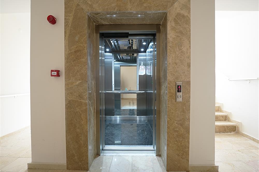 C21 Cius; Hastane TOKİ de Asansörlü 2+1 Ara Kat Kiralık Daire