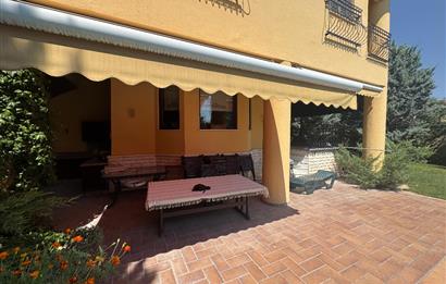 GÖLBAŞI'NDA 1500 m² ARSA İÇİNDE HAVUZLU 7+1 LÜKS KİRALIK VİLLA