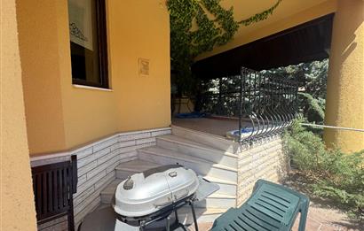 GÖLBAŞI'NDA 1500 m² ARSA İÇİNDE HAVUZLU 7+1 LÜKS KİRALIK VİLLA