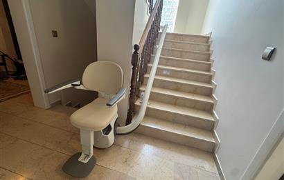 GÖLBAŞI'NDA 1500 m² ARSA İÇİNDE HAVUZLU 7+1 SATILIK LÜKS VİLLA