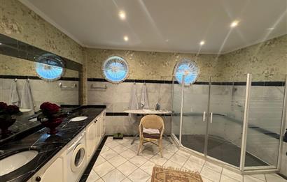 GÖLBAŞI'NDA 1500 m² ARSA İÇİNDE HAVUZLU 7+1 LÜKS KİRALIK VİLLA