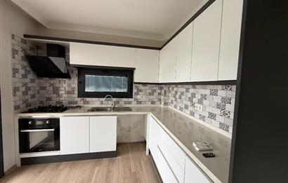 Bodrum Turgutreis’te Kiralık 2+1 Bahöe Katı Daire