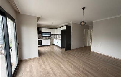 Bodrum Turgutreis’te Kiralık 2+1 Bahöe Katı Daire