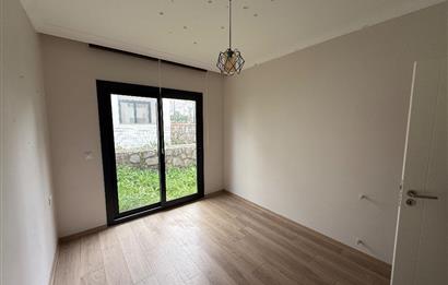 Bodrum Turgutreis’te Kiralık 2+1 Bahöe Katı Daire