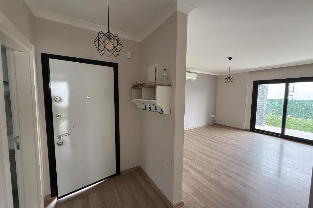 Bodrum Turgutreis’te Kiralık 2+1 Bahöe Katı Daire