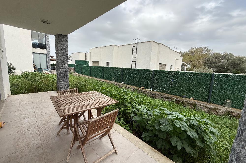Bodrum Turgutreis’te Kiralık 2+1 Bahöe Katı Daire