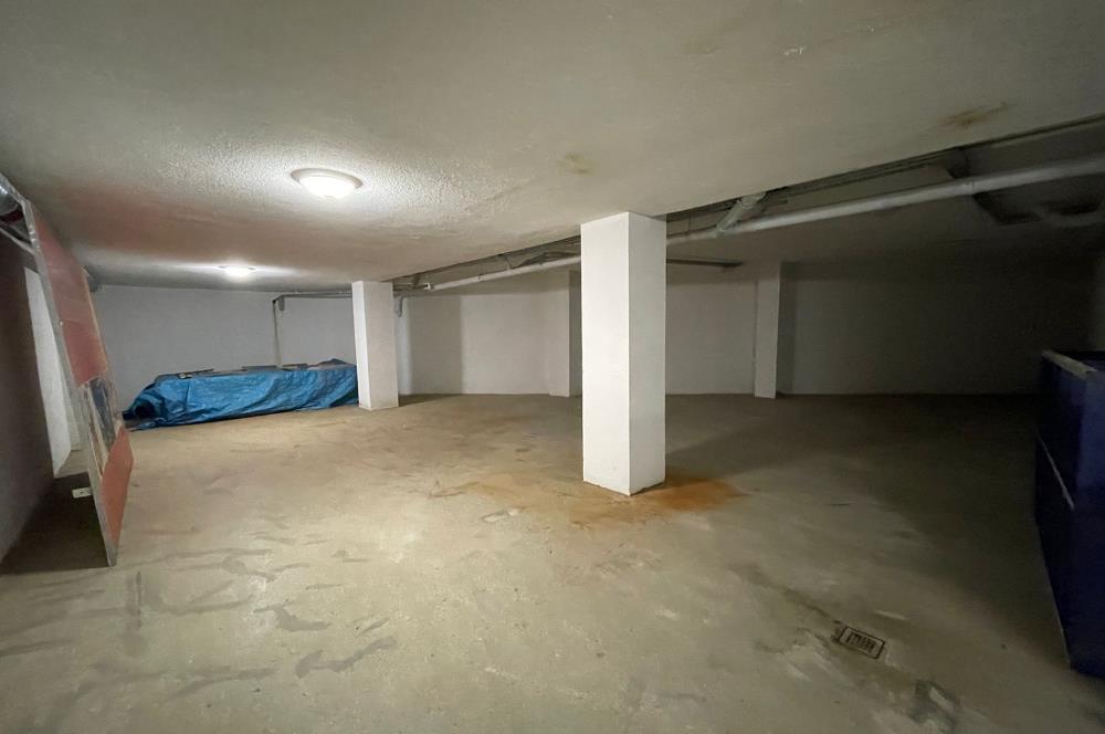 BAĞDAT CADDESİ'NE YAKIN KURUMSAL KİRACILI DEPOLU DÜZ AYAK DÜKKAN