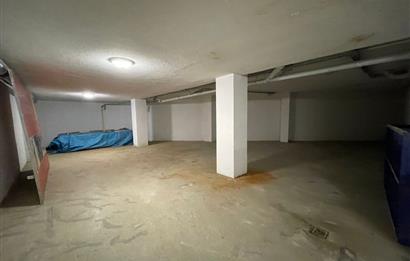 BAĞDAT CADDESİ'NE YAKIN KURUMSAL KİRACILI DEPOLU DÜZ AYAK DÜKKAN