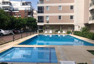 Konyaaltı Liman'da Havuzlu Sitede 2+1 Satılık Daire - 4 - 32757