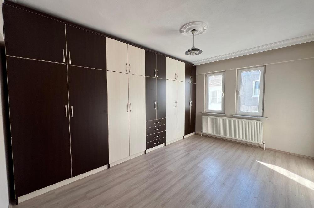 C21 BAL'DAN TOYGAR MH.GENİŞ VE KULLANIŞLI 3+1 DAİRE