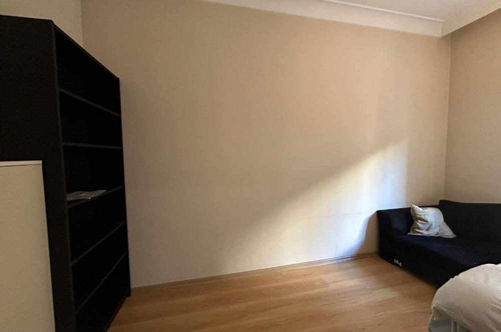 CADDEBOSTAN'DA,GÖZTEPE PARKINA YAKIN KİRALIK 2+1 DAİRE