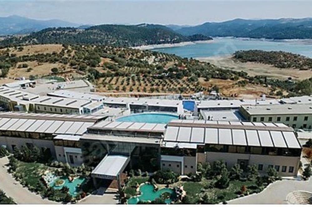 C21 Bal'dan  Laguna Termal Resort'ta Satılık 1+1 Villa 