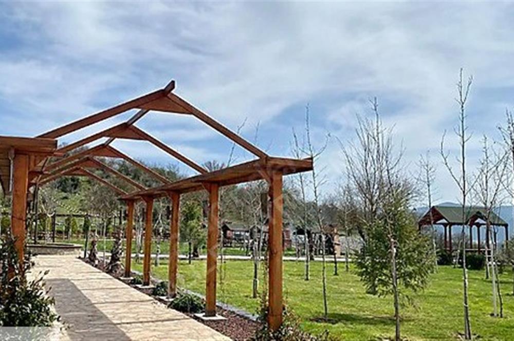 C21 Bal'dan  Laguna Termal Resort'ta Satılık 1+1 Villa 