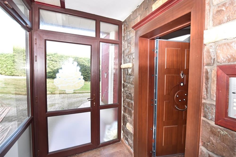  Zekeriyaköy Merkez'de Butik Sitede Kiralık Villa