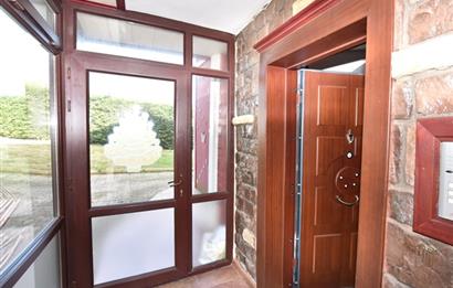  Zekeriyaköy Merkez'de Butik Sitede Kiralık Villa