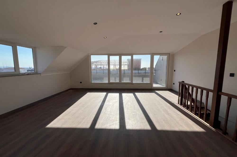 ALTINTEPE'DE DENİZ MANZARALI YERDEN ISITMALI KÖŞE 3+2 DUBLEKS