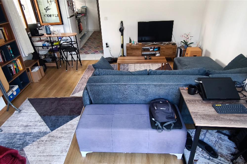 Üsküdar Ünalan'da Merkezi Konumda Eşyalı Kiralık 1+1 Daire