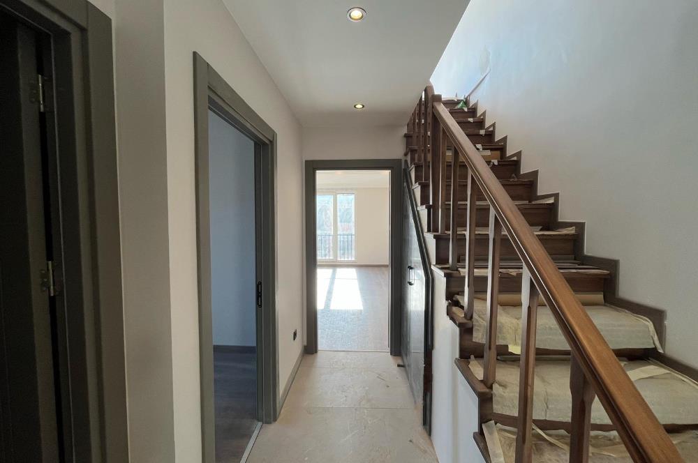 ALTINTEPE'DE DENİZ MANZARALI YERDEN ISITMALI KÖŞE 3+2 DUBLEKS