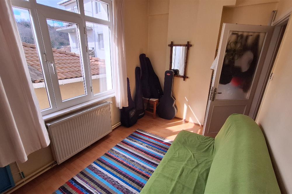 YENİKÖY MERKEZ'DE SATILIK 3+1 YAPI KAYIT BELGELİ, ARA KAT DAİRE