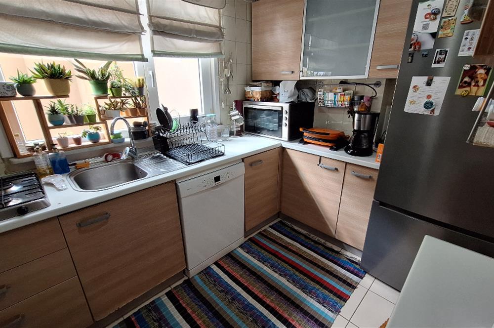 YENİKÖY MERKEZ'DE SATILIK 3+1 YAPI KAYIT BELGELİ, ARA KAT DAİRE