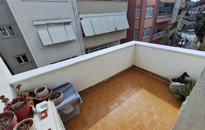 YENİKÖY MERKEZ'DE SATILIK 3+1 YAPI KAYIT BELGELİ, ARA KAT DAİRE