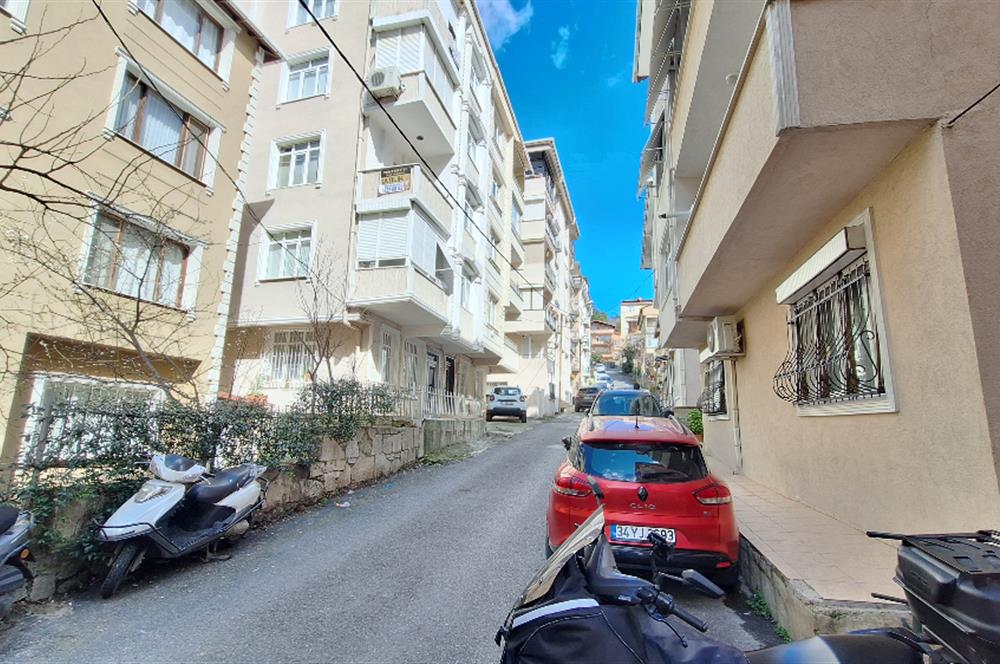 YENİKÖY MERKEZ'DE SATILIK 3+1 YAPI KAYIT BELGELİ, ARA KAT DAİRE