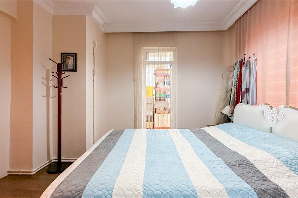 C21 Bal'dan Hasan Basri Çantay Mah.'de Satılık 2+1 Daire