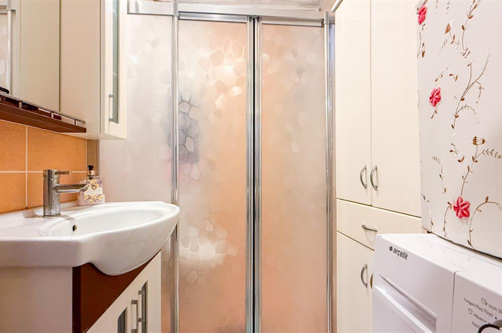 C21 Bal'dan Hasan Basri Çantay Mah.'de Satılık 2+1 Daire