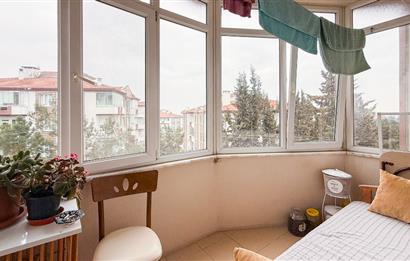 C21 Bal'dan Hasan Basri Çantay Mah.'de Satılık 2+1 Daire