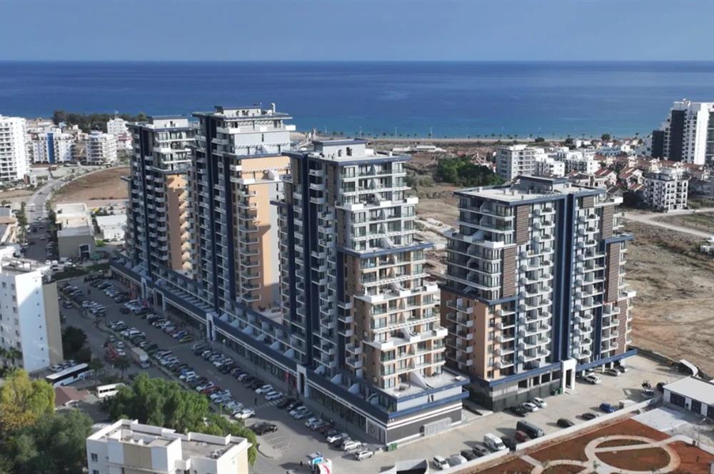 İskele Long Beach Riverside Life'da Tam Eşyalı 2+1 Satılık Daire