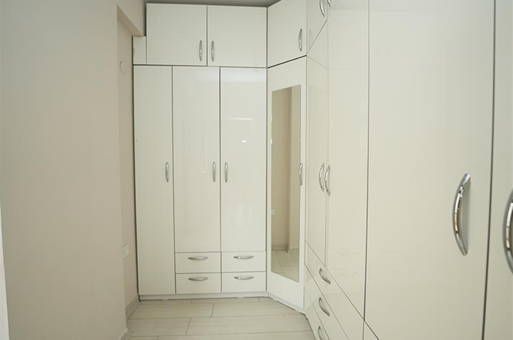 C21 Cius; Panorama Plus'ta Deniz Manzaralı Havuzlu Ara Kat Daire