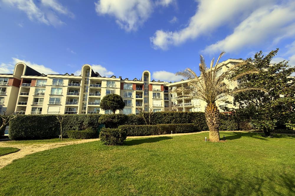 SERTAÇ MAZI'DAN KEMER CORNER'DA KEYİFLİ BÜYÜK 3+1 ÇATI DUBLEKS