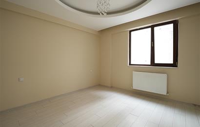 C21 Cius; Panorama Plus'ta Deniz Manzaralı Havuzlu Ara Kat Daire