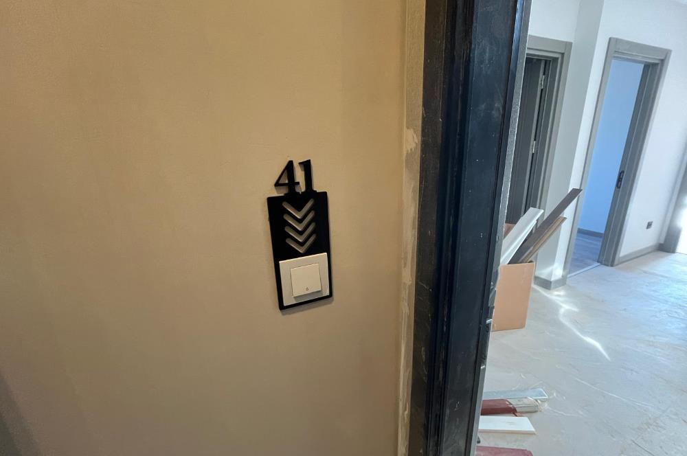 ALTINTEPE'DE DENİZ MANZARALI YERDEN ISITMALI KÖŞE 3+2 DUBLEKS