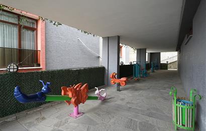 C21 Cius; Panorama Plus'ta Deniz Manzaralı Havuzlu Ara Kat Daire