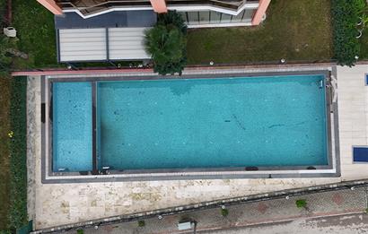 C21 Cius; Panorama Plus'ta Deniz Manzaralı Havuzlu Ara Kat Daire