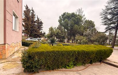 C21 Bal'dan Hasan Basri Çantay Mah.'de Satılık 2+1 Daire