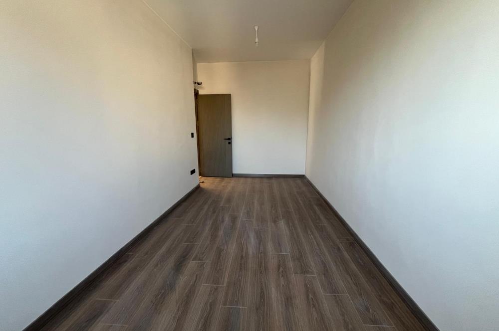 ALTINTEPE'DE DENİZ MANZARALI YERDEN ISITMALI KÖŞE 3+2 DUBLEKS