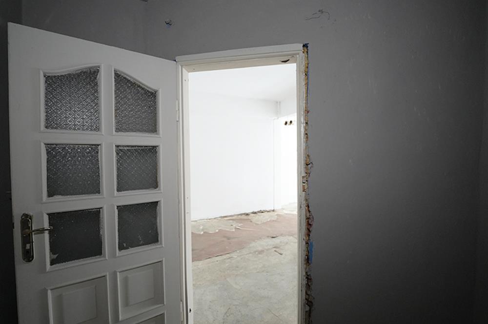 C21 Cius; Gazhane Caddesinde Kiralık Dükkan