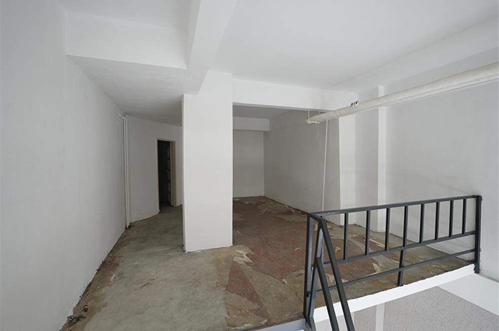 C21 Cius; Gazhane Caddesinde Kiralık Dükkan