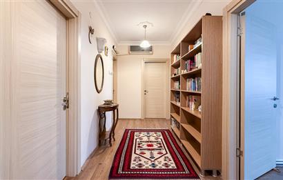 C21 Bal'dan Hasan Basri Çantay Mah.'de Satılık 2+1 Daire