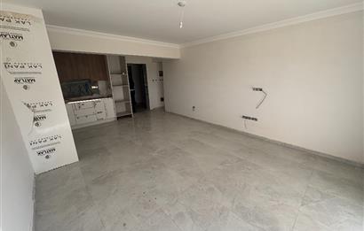 İskele Bellagio'da Denize Yakın Eşyalı 1+1 Satılık Daire