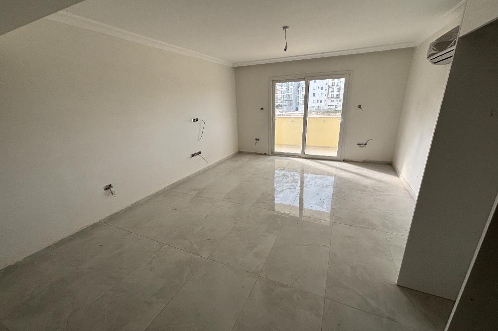 İskele Bellagio'da Denize Yakın Eşyalı 1+1 Satılık Daire