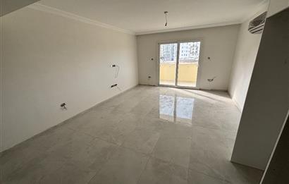 İskele Bellagio'da Denize Yakın Eşyalı 1+1 Satılık Daire