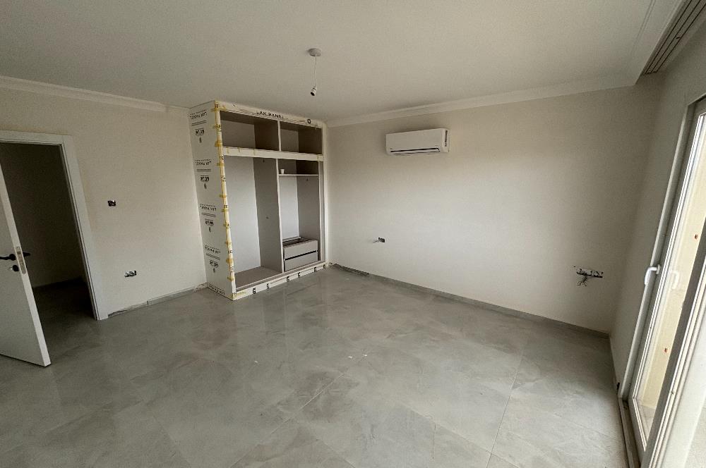 İskele Bellagio'da Denize Yakın Eşyalı 1+1 Satılık Daire