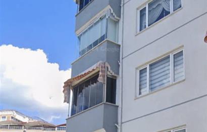 C21 Cius; Cumhuriyet'te Deniz Manzaralı Satılık Fırsat 3+1 Daire