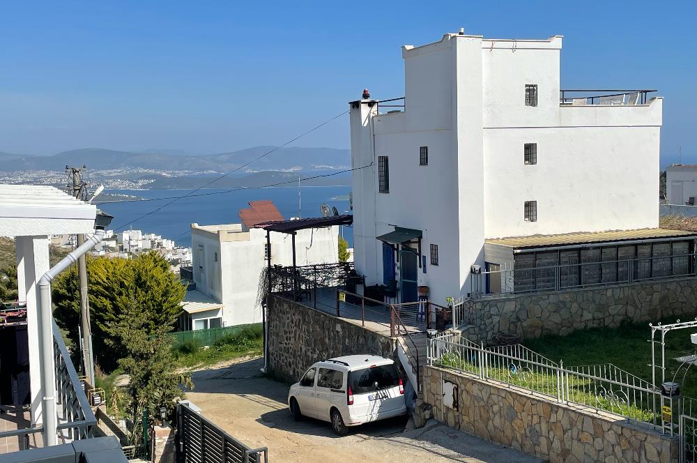 Bağla'da Deniz Manzaralı Kiralık Müstakil Dublex